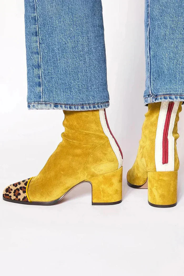 Calíra™ Elegant Heeled Suede Ankle Boots