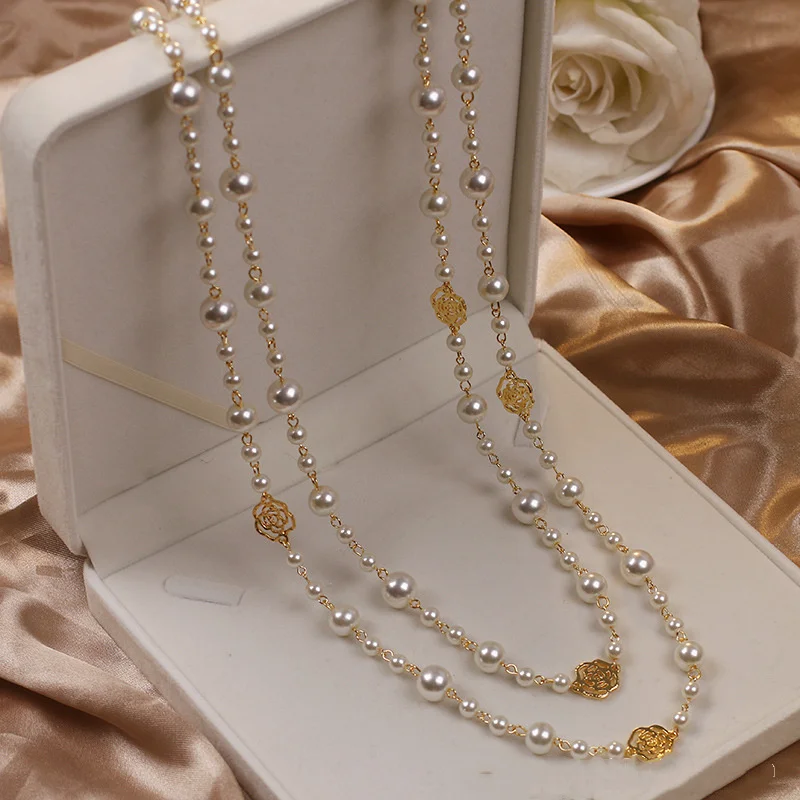 Darivienne™ Elegant Pearl Necklace with Golden Chain