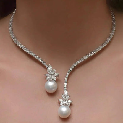 Vionelise™ Elegant Collar with Pearls and Shiny Sterling Silver